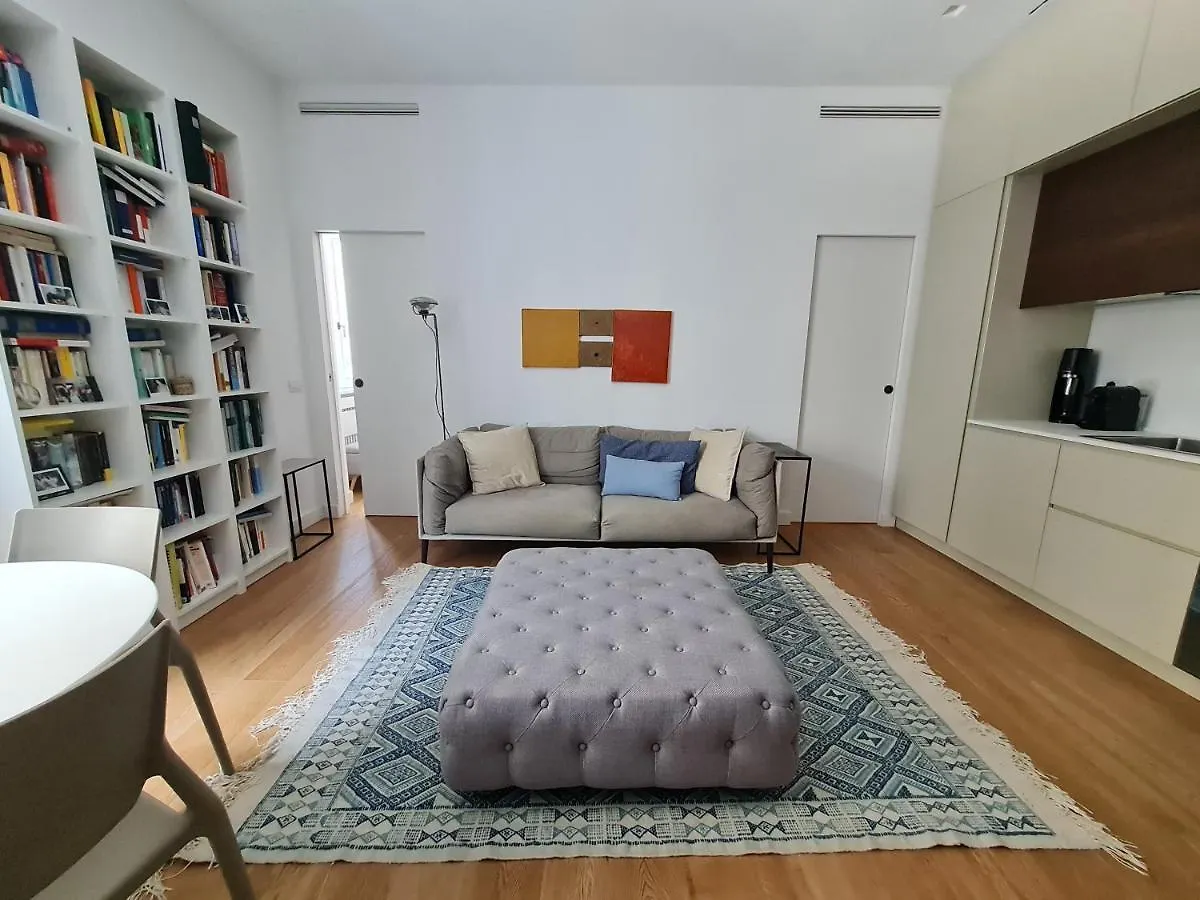 Moscova - Volta Charme Apartment Milán